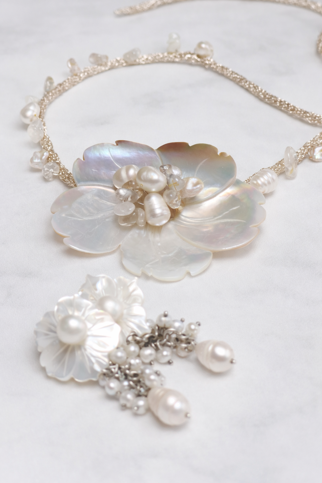 Aros flor nacar