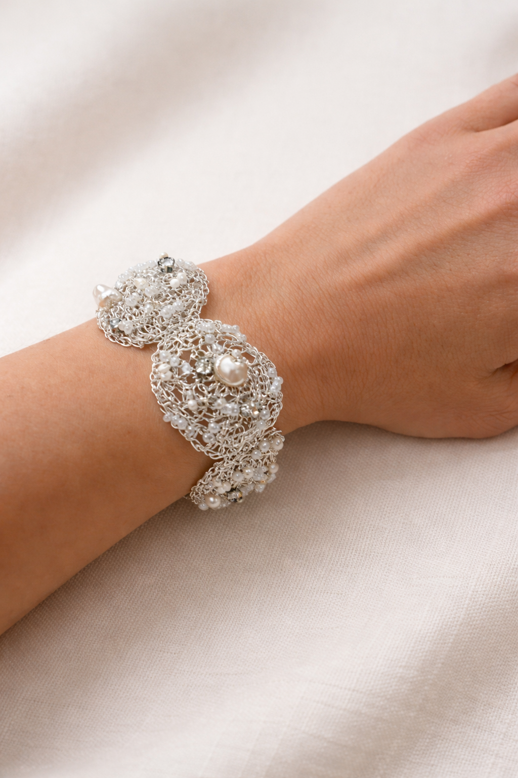 PULSERA ARA